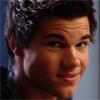 Taylor Lautner<33