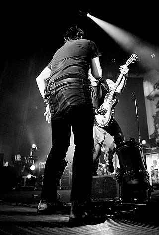 mcr live